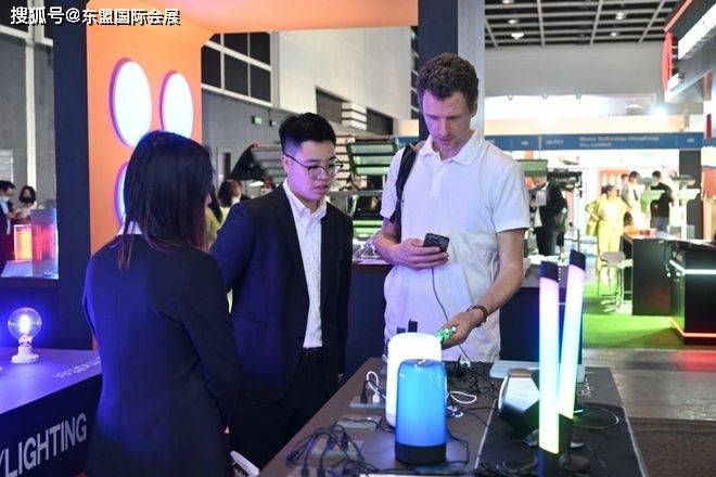 互联照明 连接未来 2025香港国际智慧照明展览会(图2) 互联照明 连接未来 2025香港国际智慧照明展览会(图2)