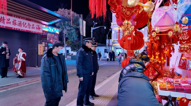 不止灯美豫园灯会“追光者”更美(图3)