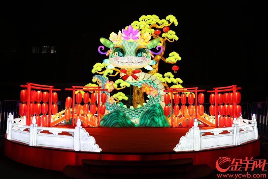 亚盈体育入口倒计时一天超七层楼高凤冠广州新春灯会亮灯抢先探票价公开→(图9)