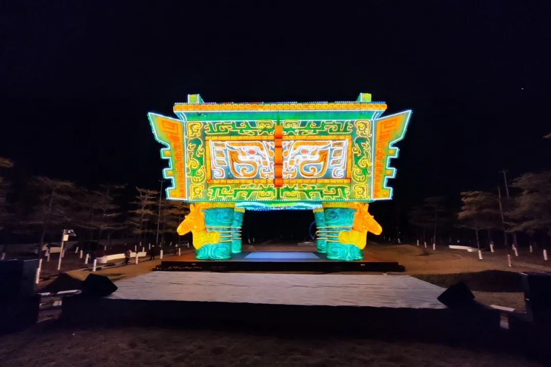 彩灯纷呈“闹”新春2025年粤港澳大湾区灯会来啦(图4)