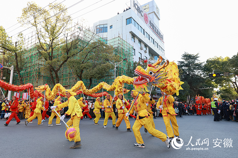 新春走基层丨安徽南陵：民俗灯会闹新春(图3)