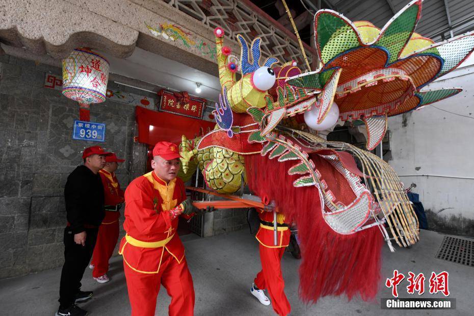 亚盈体育APP新春见闻）福建莆田板凳龙圈灯闹元宵(图3)