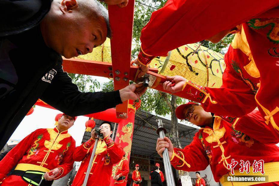 亚盈体育APP新春见闻）福建莆田板凳龙圈灯闹元宵(图5)