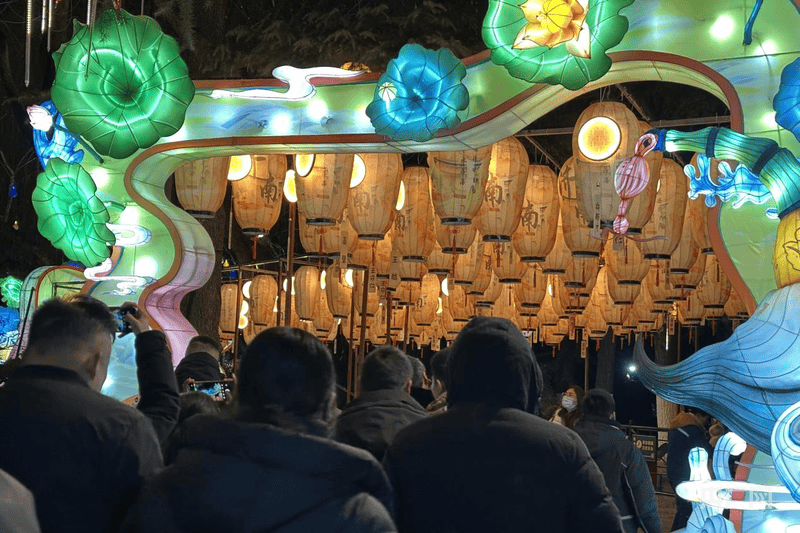 逛灯会 过元宵 趵突泉景区元宵节当天门票预订已接近峰值(图6)