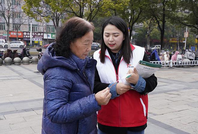 趣味普法“践初心” 点亮消费“安心灯”(图1)