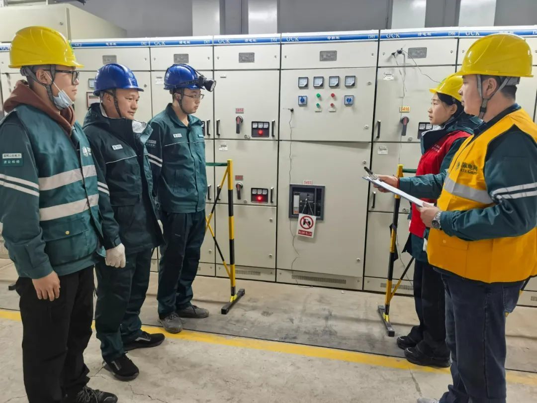 微笑青岛 市南供电中心赵燕：用电力温度点亮万家灯火(图1)
