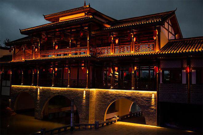 景区文旅灯光爆品打造怎样抓住要点？亚盈体育平台(图1)